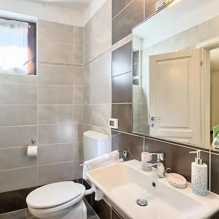 Euphemia Comfortable Holiday Villa